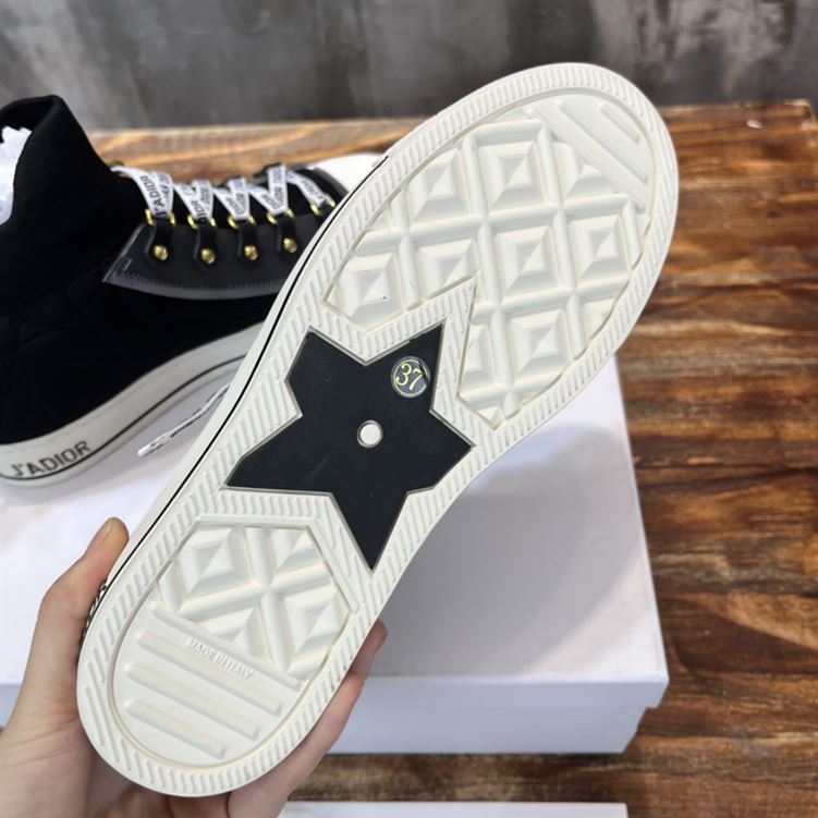 DIOR WALK'N'DIOR SNEAKER - DO118