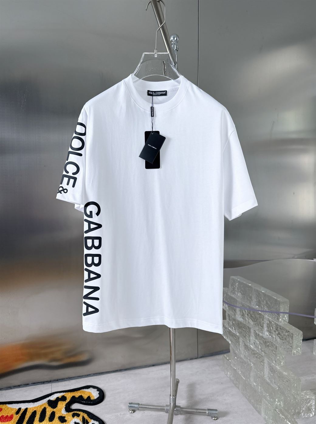 DOLCE & GABBANA COTTON T-SHIRT - DT006