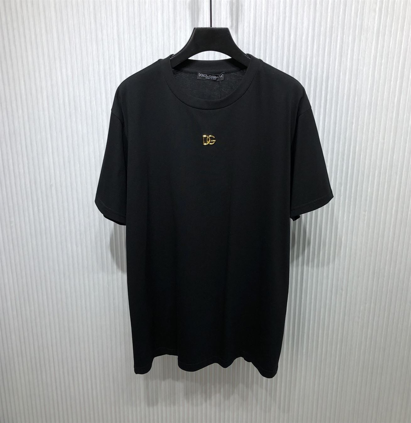 DOLCE &GABBANA COTTON T-SHIRT WITH METALLIC DG LOGO - DT015
