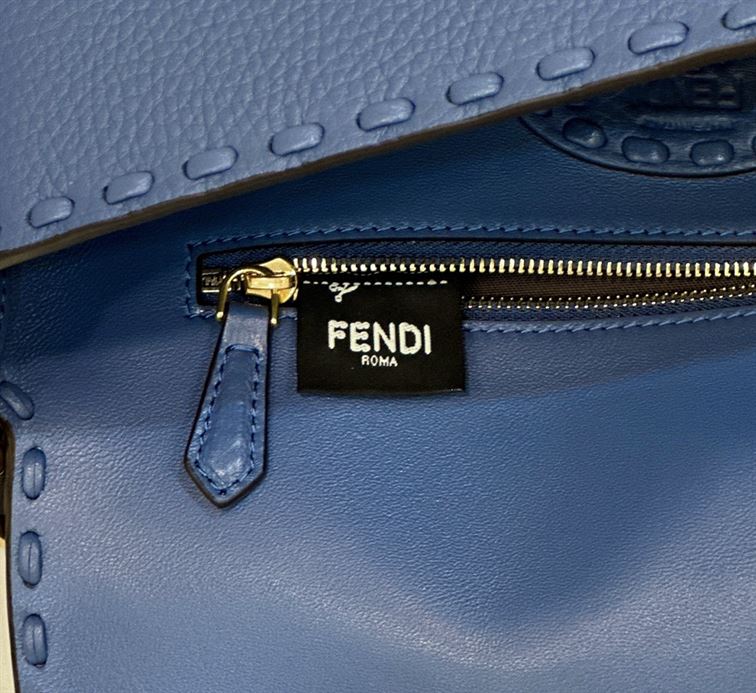 FENDI BAGUETTE BLUE SELLERIA BAG