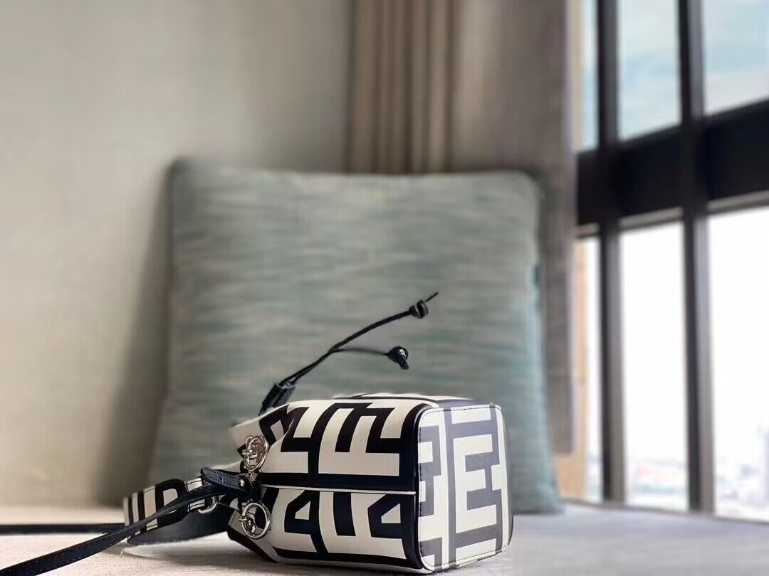 FENDI MON TRESOR TWO TONE LEATHER