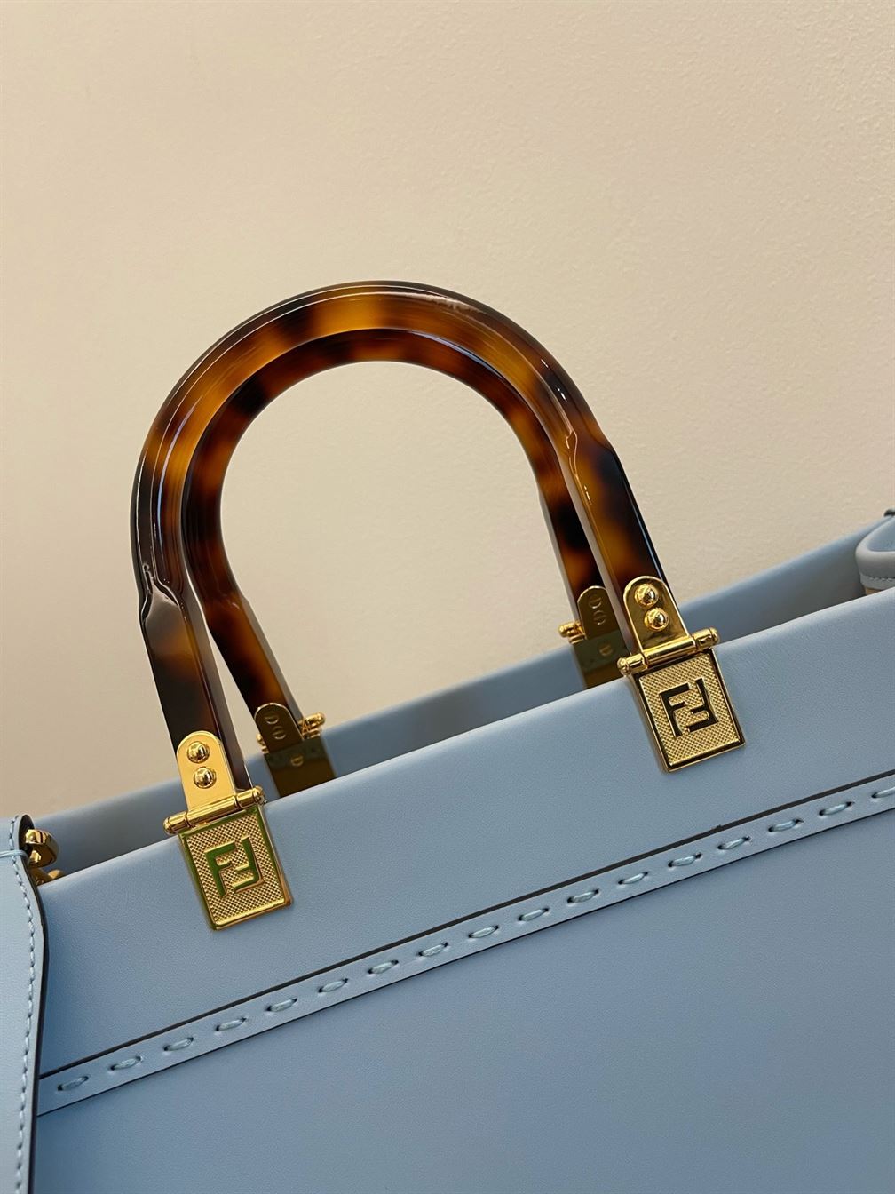 FENDI SUNSHINE MEDIUM LIGHT BLUE LEATHER SHOPPER