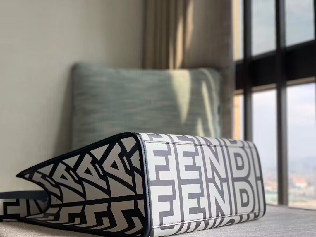 FENDI SUNSHINE MEDIUM TWO TONE LEATHER FENDI