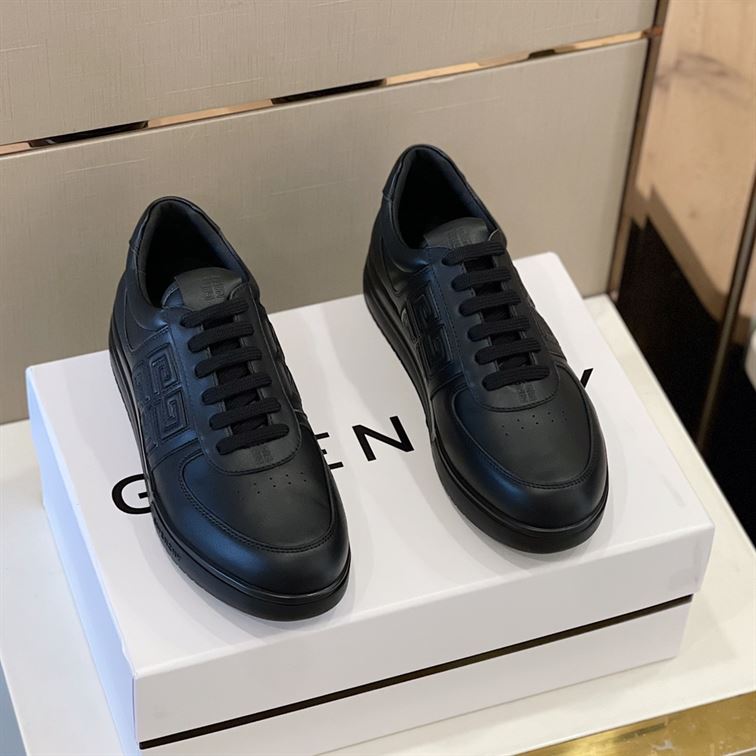 GIVENCHY G4 SNEAKERS IN LEATHER - GVC011