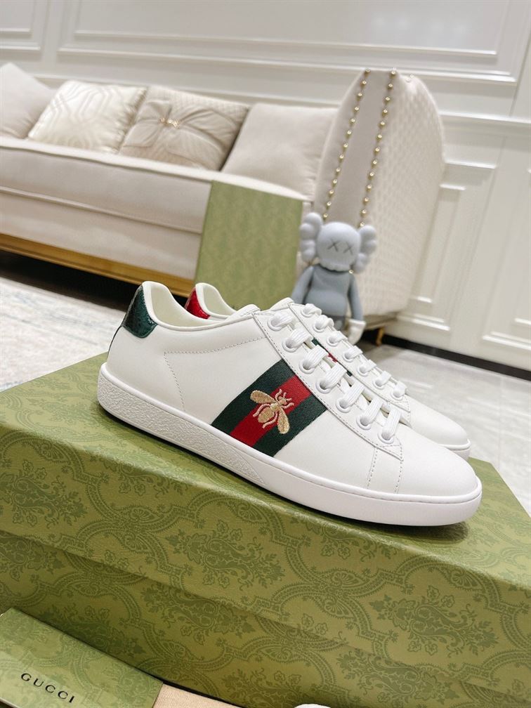 GUCCI ACE SNEAKER WHITE LEATHER WITH BEE - GCC087