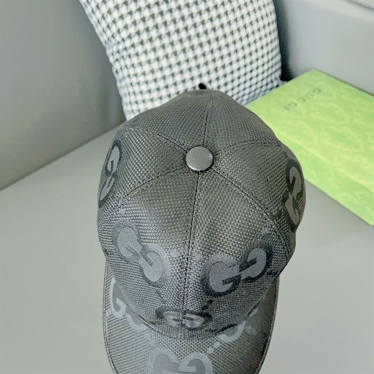 GUCCI BASEBALL HAT