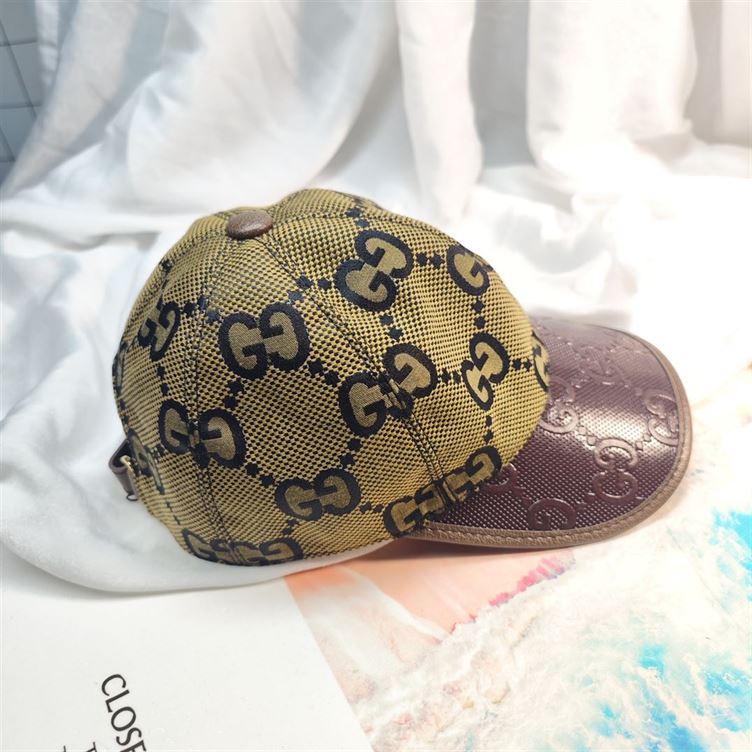 GUCCI BASEBALL HAT