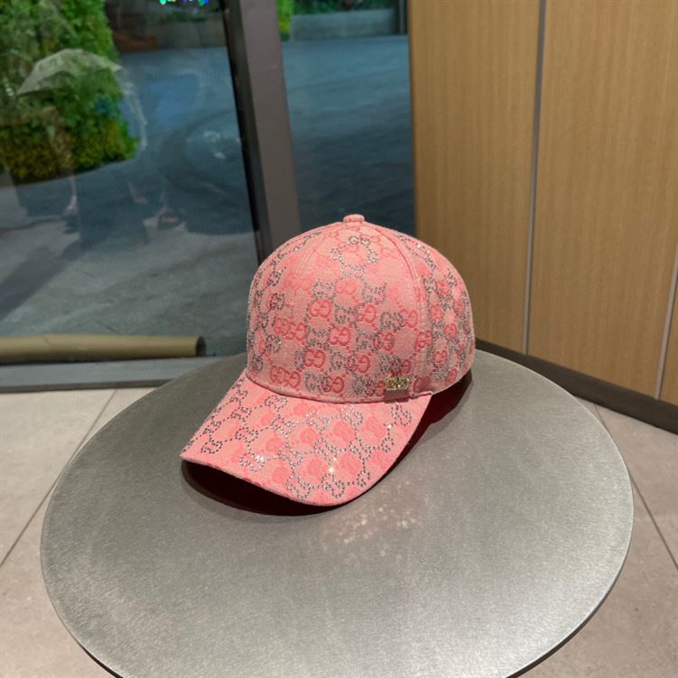 GUCCI BASEBALL HAT