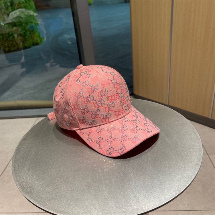 GUCCI BASEBALL HAT