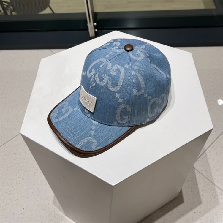 GUCCI BASEBALL HAT