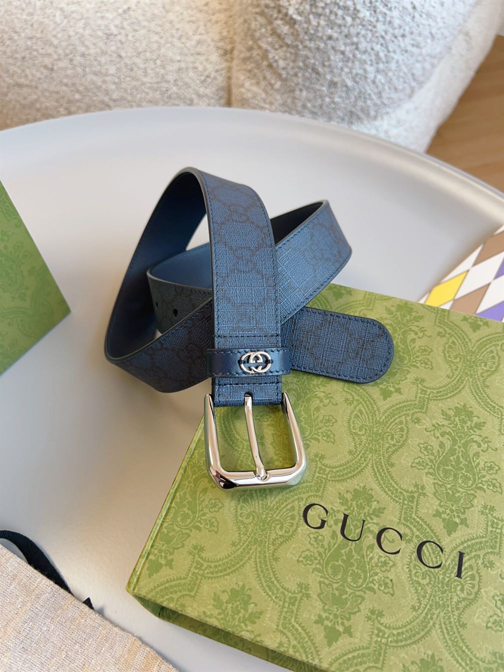 GUCCI BELT WITH INTERLOCKING G DETAIL - GB038
