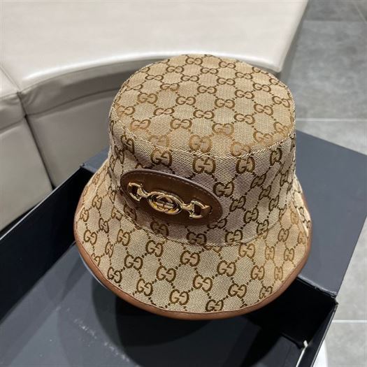 GUCCI BUCKET HAT