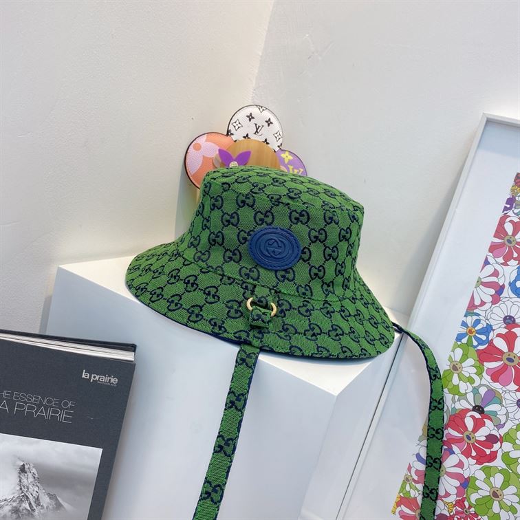 GUCCI BUCKET HAT