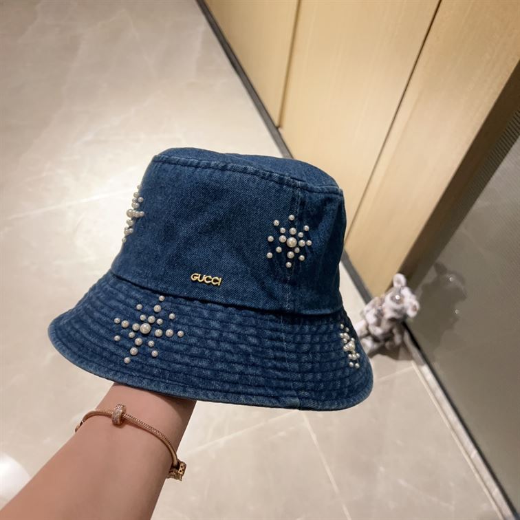 GUCCI BUCKET HAT