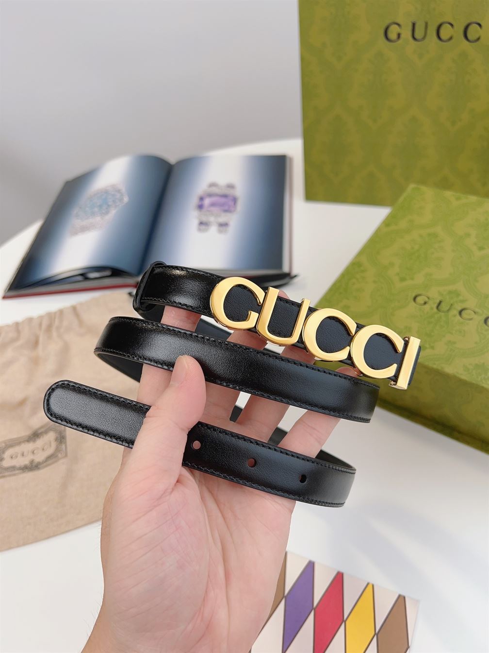 GUCCI BUCKLE THIN BELT BLACK LEATHER - GB024
