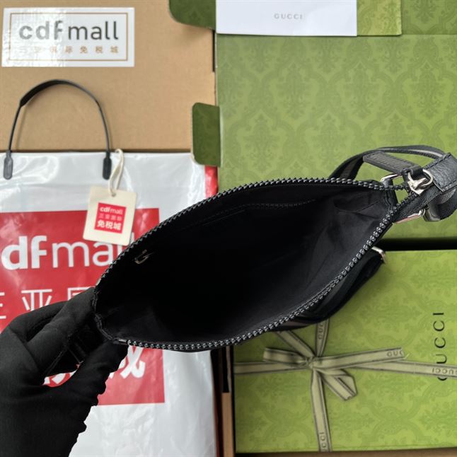 GUCCI CROSS BAG FABRIC MESSENGER BAG - BG050