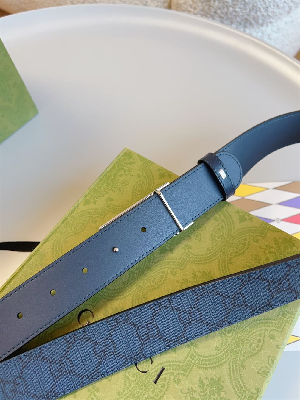 GUCCI GG BELT WITH RECTANGULAR BUCKLE - GB043