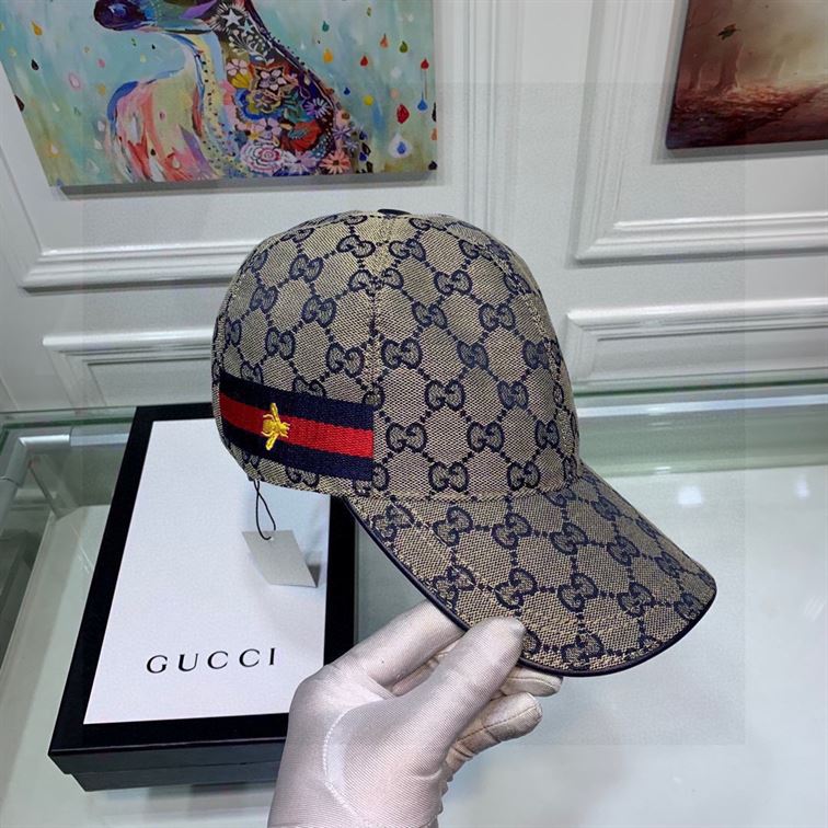 GUCCI GG CANVAS BASEBALL HAT