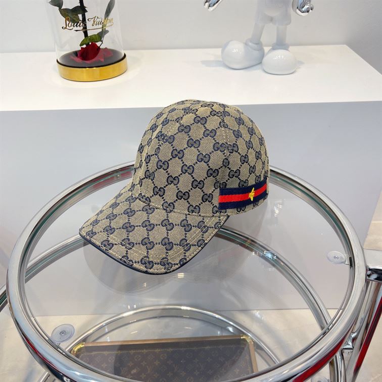 GUCCI GG CANVAS BASEBALL HAT