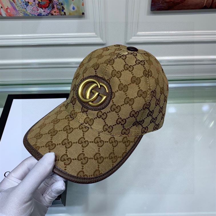 GUCCI GG CANVAS BASEBALL HAT