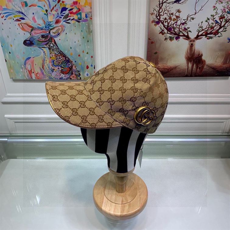 GUCCI GG CANVAS BASEBALL HAT