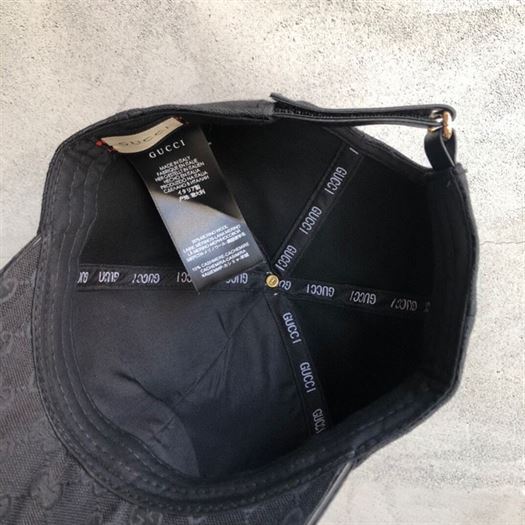 GUCCI GG CANVAS BASEBALL HAT