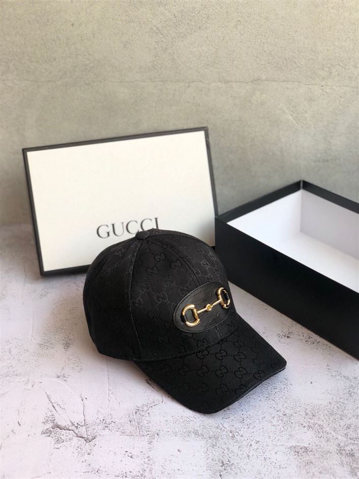 GUCCI GG CANVAS BASEBALL HAT