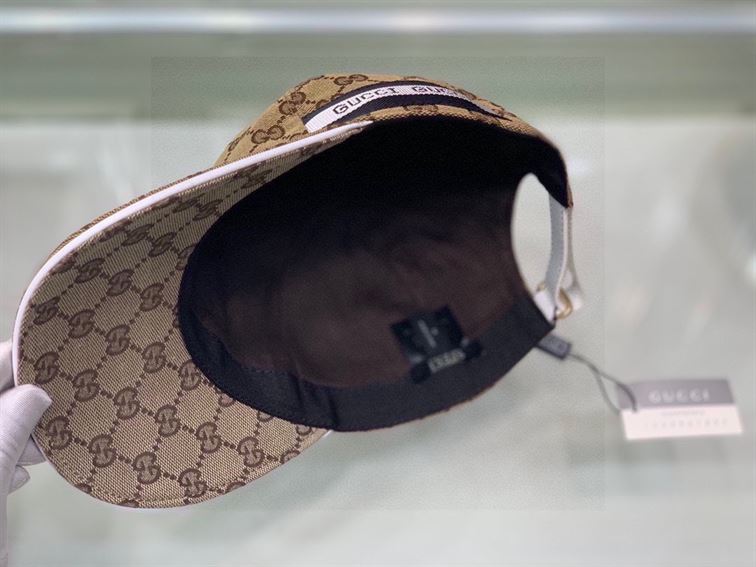 GUCCI GG CANVAS BASEBALL HAT