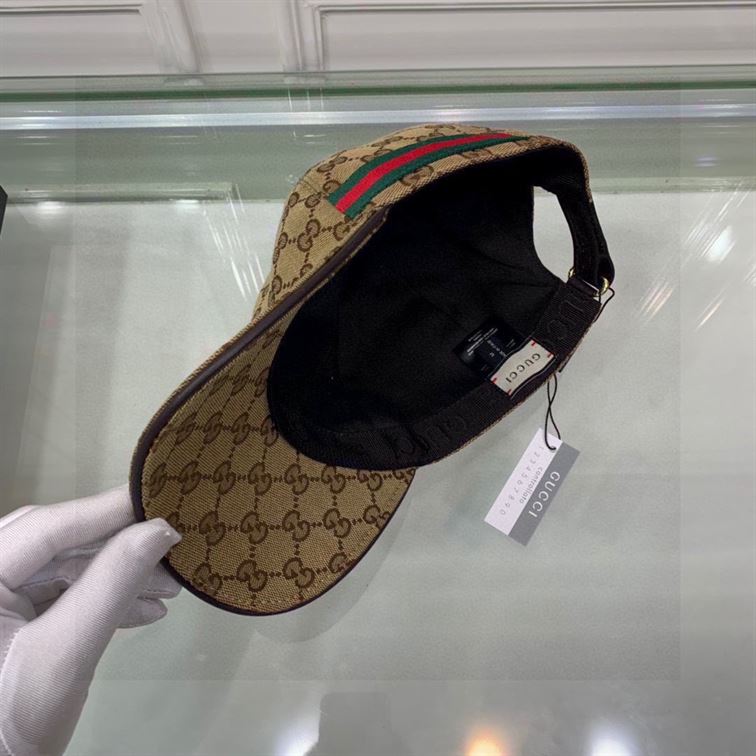 GUCCI GG CANVAS BASEBALL HAT