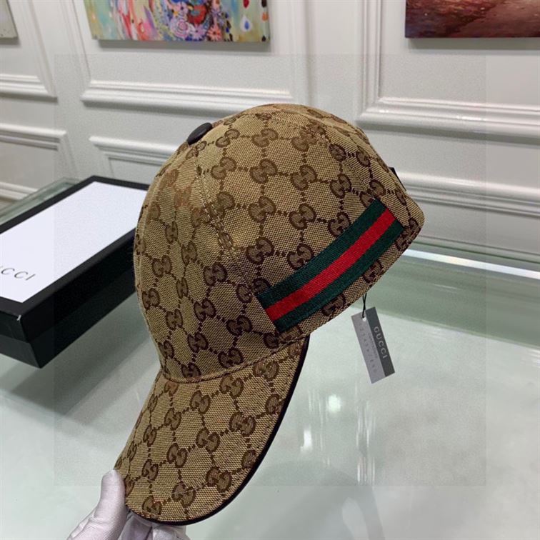 GUCCI GG CANVAS BASEBALL HAT
