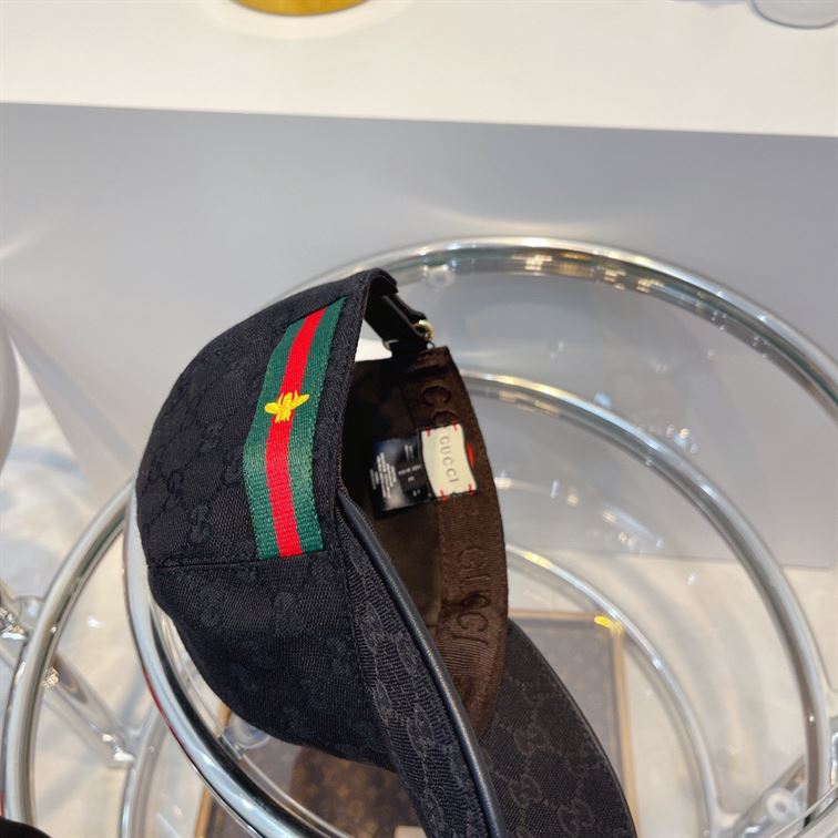 GUCCI GG CANVAS BASEBALL HAT
