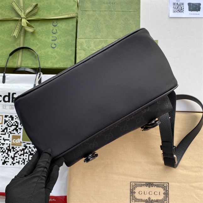 GUCCI GG GUCCISSIMA BLACK NYLON MESSENGER BAG - BG049