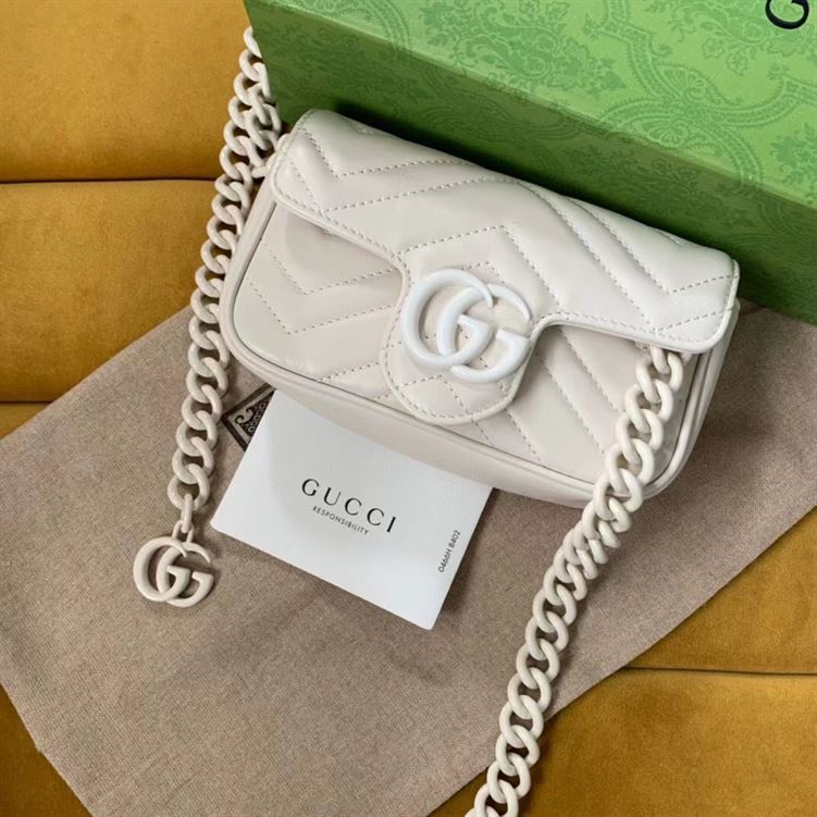 GUCCI GG MARMONT BELT BAG IN WHITE LEATHER