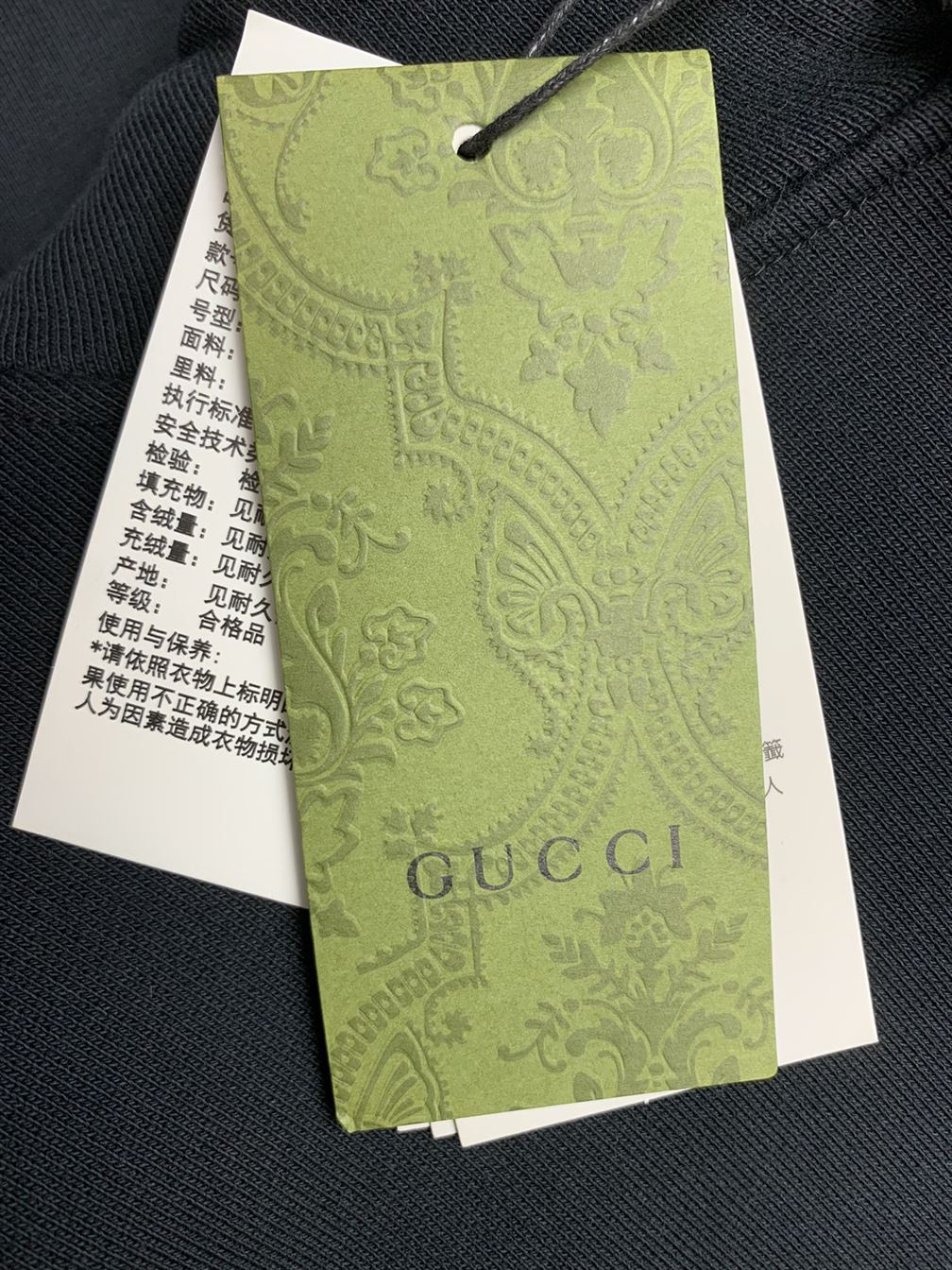 GUCCI HOODIE IN BLACK - GCK021