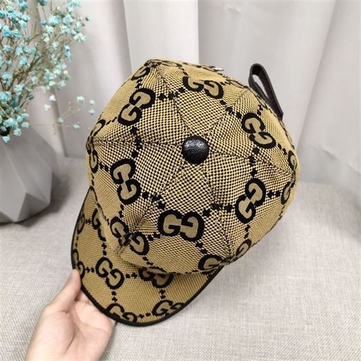 GUCCI JUMBO GG CANVAS BASEBALL HAT