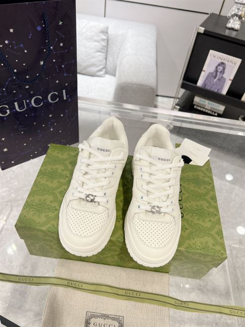 GUCCI LOW-TOP SNEAKER - GCC131