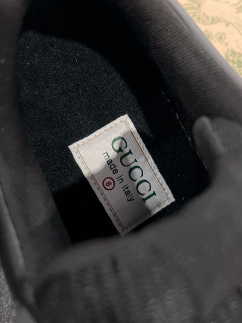 GUCCI LOW-TOP SNEAKER - GCC132