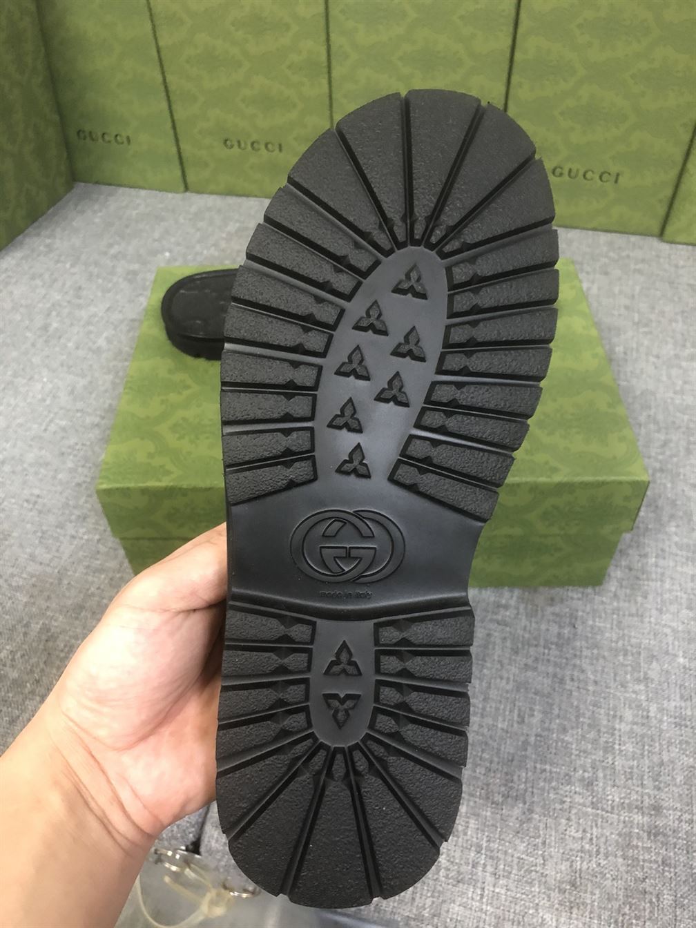 GUCCI MEN SLIDE SANDAL - GSL038