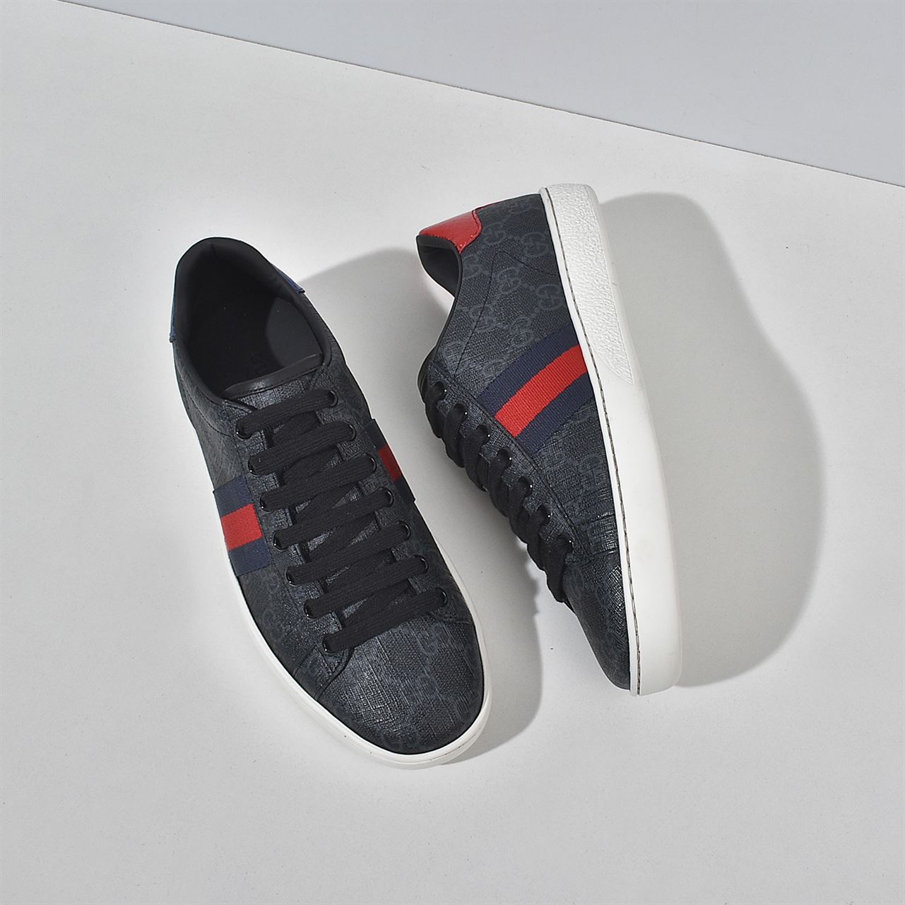 GUCCI MENS ACE GG SUPREME SNEAKER - GCC027