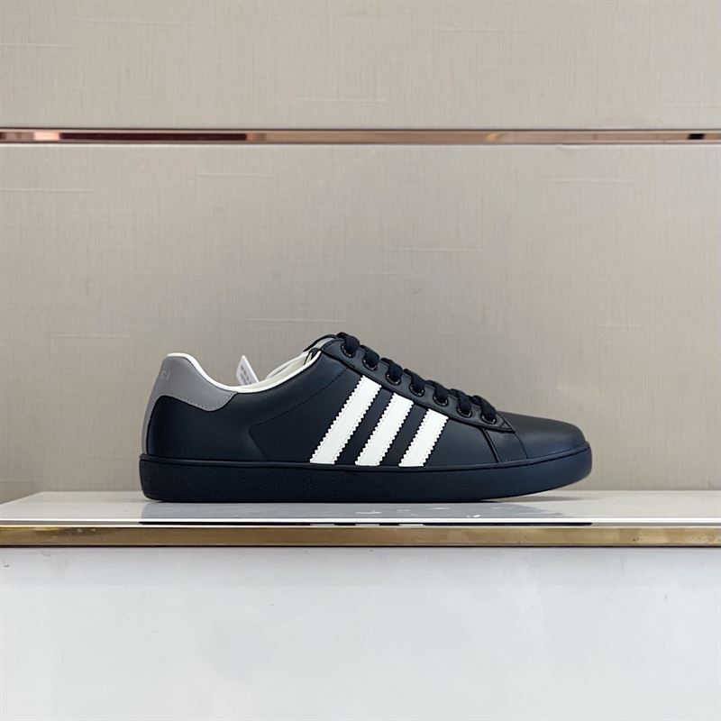 GUCCI MEN'S GG SNEAKER - GCC035