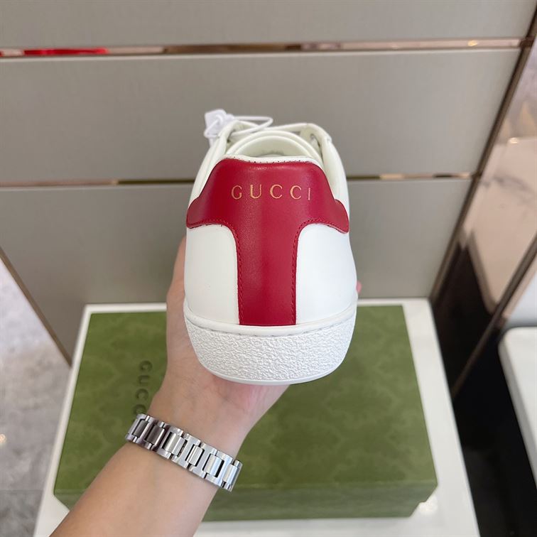 GUCCI MEN'S GG SNEAKER - GCC037
