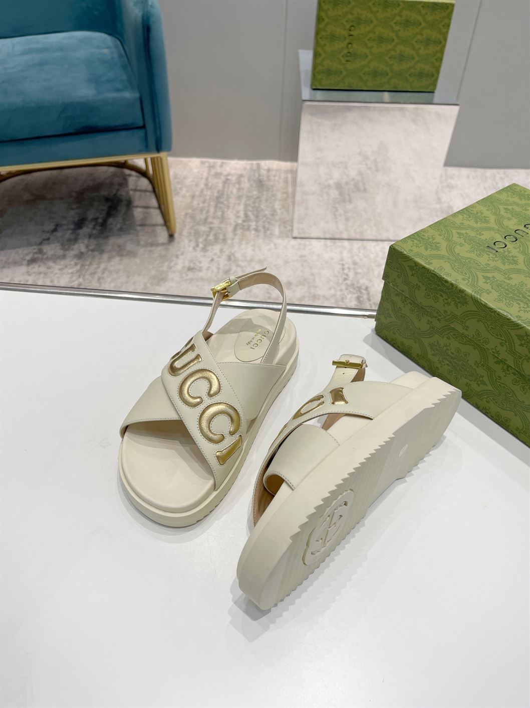 GUCCI MEN'S GUCCI SANDAL WHITE LEATHER - GSL010