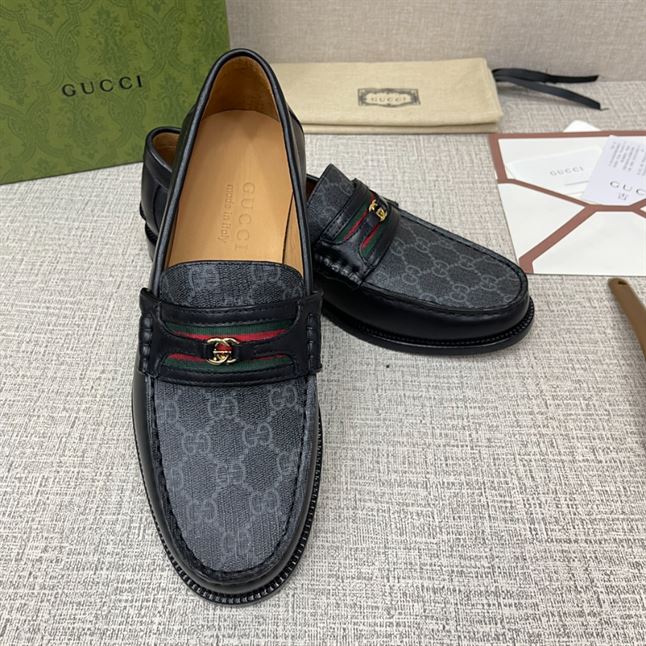 GUCCI MEN'S LOAFER WITH INTERLOCKING G - GL003