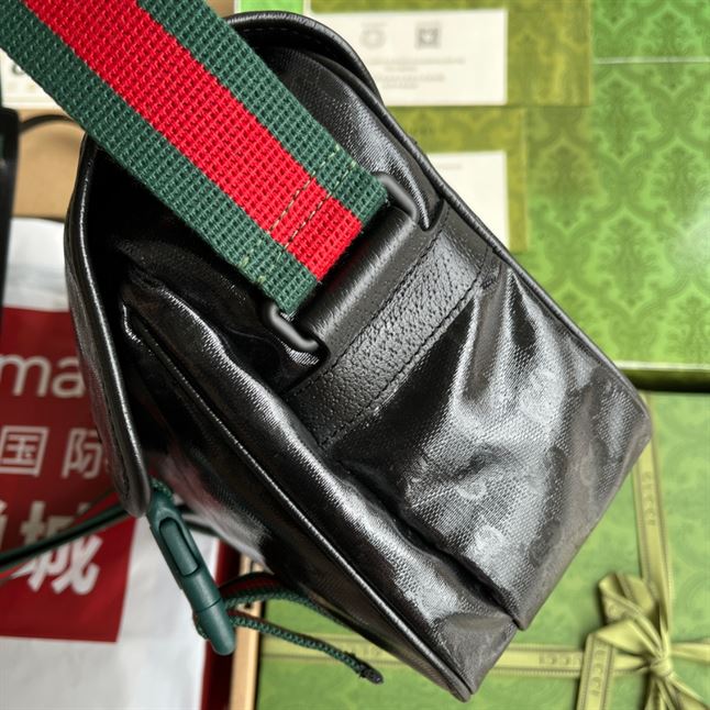 GUCCI MONOGRAMMED BUCKLE DETAILED SHOULDER BAG - BG054