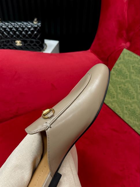 GUCCI PRINCETOWN LEATHER SLIPPER - GL023