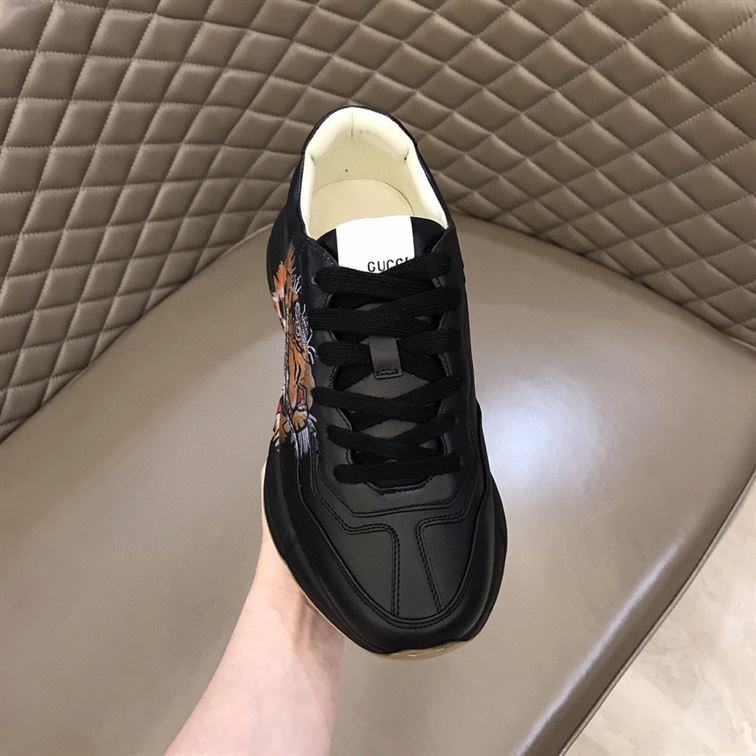 GUCCI RHYTON LEATHER SNEAKER WITH TIGER - GCC017