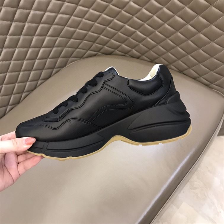 GUCCI RHYTON LEATHER SNEAKER WITH TIGER - GCC017