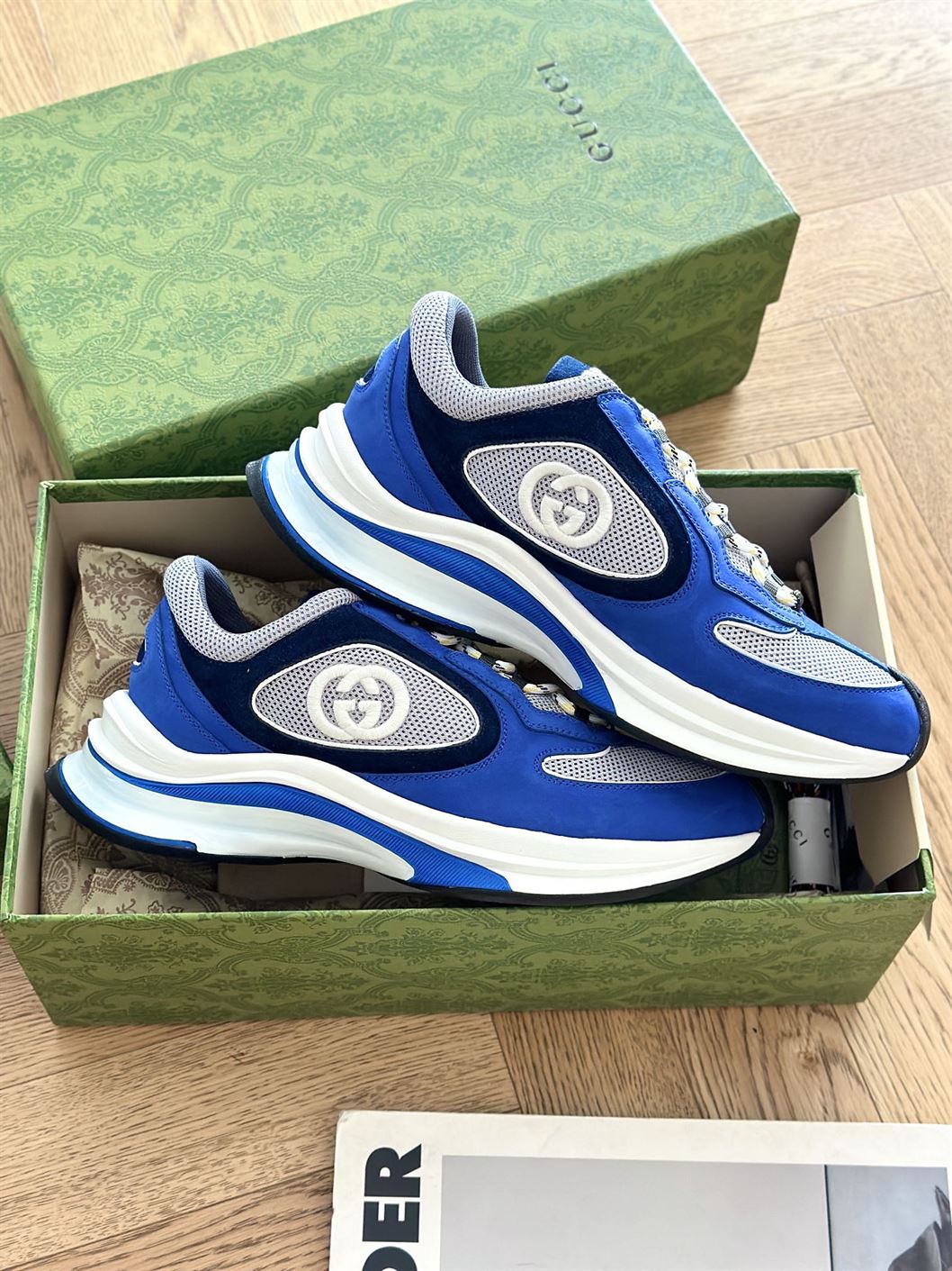 GUCCI RUN SNEAKERS - GCC117