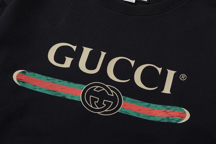 GUCCI SWEATSHIRT WITH GUCCI LOGO - GCK045