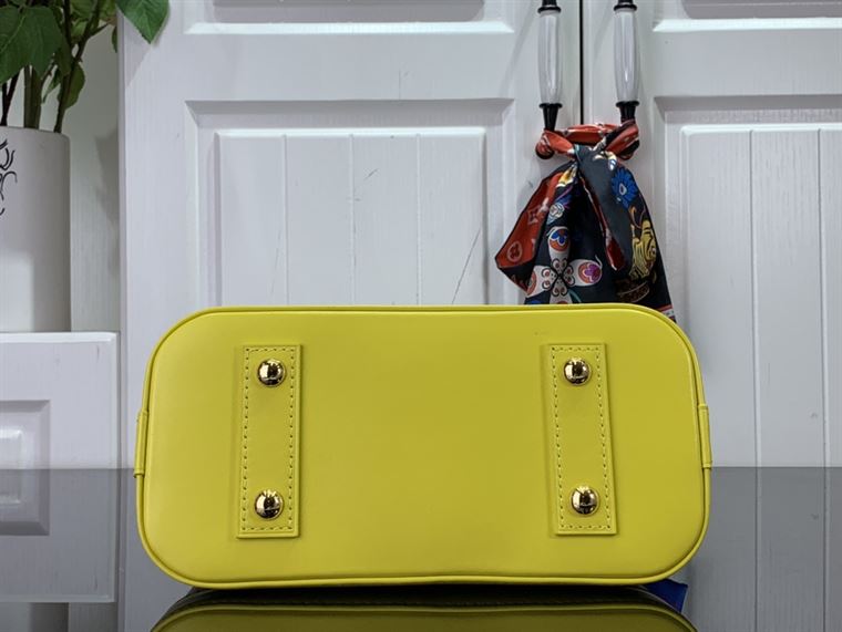LOUIS VUITTON ALMA BB White Yellow